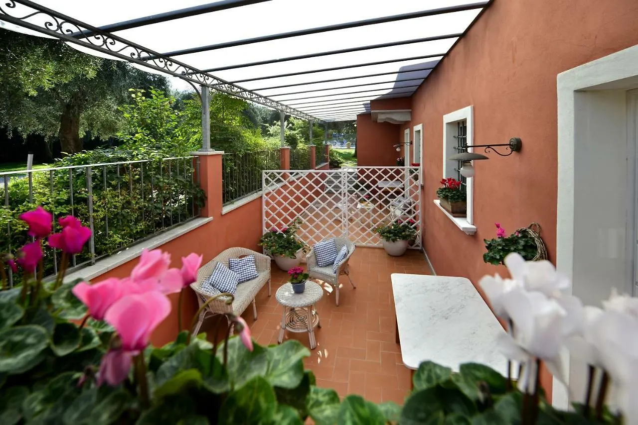 Appartamento In Versilia Seravezza Italia