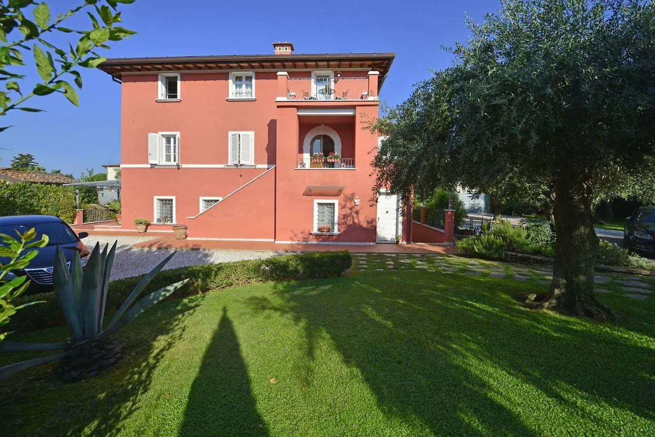 In Versilia Seravezza Appartamento