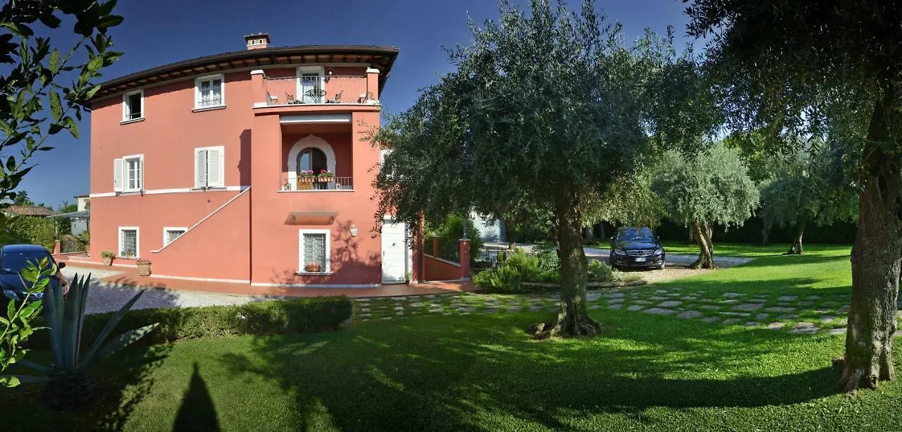 In Versilia セラヴェッツァ 0*,  イタリア